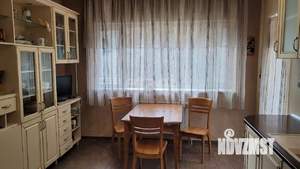 Дом 207м², 3-этажный, участок 4 сот.  