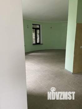 Дом 800м², 3-этажный, участок 12 сот.  