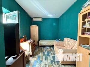 Дом 299м², 3-этажный, участок 8 сот.  