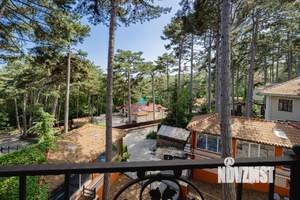 Дом 414м&sup2;, 3-этажный, участок 10 сот.  