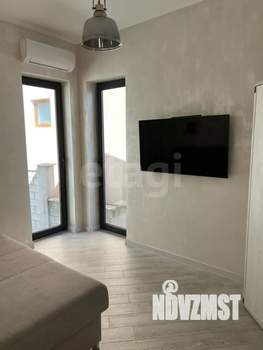 Дом 109м&sup2;, 2-этажный, участок 3 сот.  