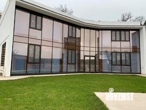 Дом 280м&sup2;, 2-этажный, участок 10 сот.  