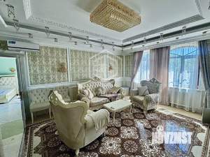 Дом 631м&sup2;, 4-этажный, участок 8 сот.  