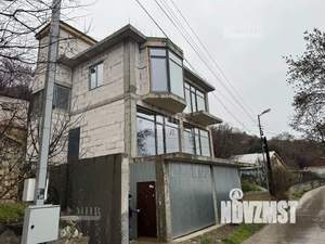 Дом 250м², 4-этажный, участок 4 сот.  