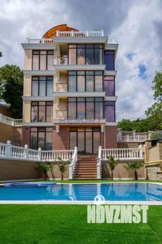 Дом 450м², 4-этажный, участок 10 сот.  