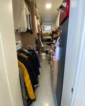 Дом 240м², 2-этажный, участок 10 сот.  