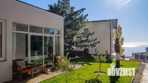 Дом 265м&sup2;, 2-этажный, участок 7 сот.  