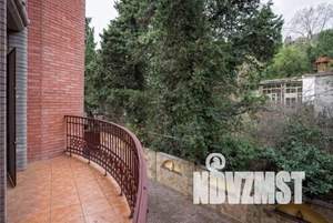 Дом 486м&sup2;, 3-этажный, участок 5 сот.  