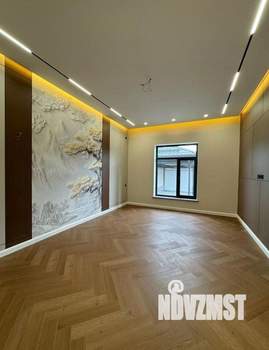 Дом 230м&sup2;, 2-этажный, участок 5 сот.  