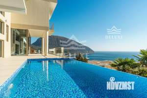 Дом 800м&sup2;, 3-этажный, участок 8 сот.  