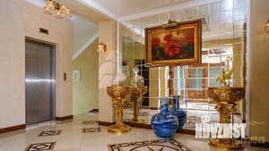 Дом 1391м&sup2;, 4-этажный, участок 39 сот.  