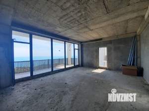 Дом 240м², 3-этажный, участок 3 сот.  