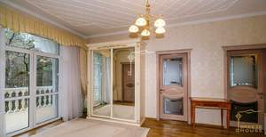 Дом 310м², 4-этажный, участок 10 сот.  