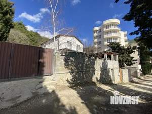 Дом 107м&sup2;, 2-этажный, участок 2 сот.  