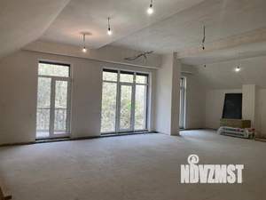 Дом 916м², 4-этажный, участок 39 сот.  