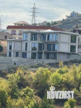 Коттедж 550м&sup2;, 3-этажный, участок 14 сот.  