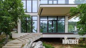 Дом 298м², 2-этажный, участок 5 сот.  