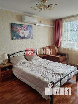 Дом 120м², 2-этажный, участок 1 сот.  
