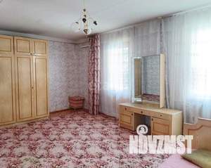 Дом 273м&sup2;, 2-этажный, участок 7 сот.  