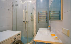 Дом 347м², 2-этажный, участок 6 сот.  