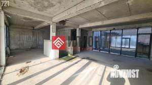 Дом 600м&sup2;, 3-этажный, участок 10 сот.  