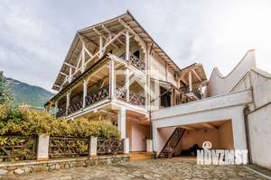 Дом 599м², 3-этажный, участок 13 сот.  