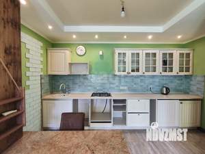 Дом 160м&sup2;, 2-этажный, участок 5 сот.  