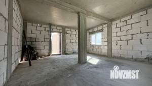 Дом 70м&sup2;, 2-этажный, участок 1 сот.  