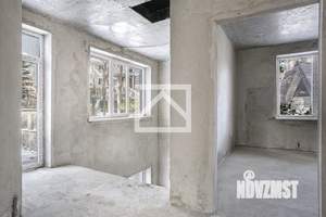 Дом 300м&sup2;, 3-этажный, участок 11 сот.  