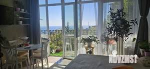 Дом 112м&sup2;, 3-этажный, участок 1 сот.  