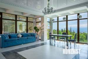Дом 450м², 4-этажный, участок 10 сот.  