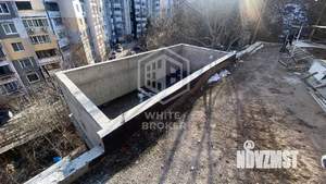 Дом 306м&sup2;, 3-этажный, участок 4 сот.  