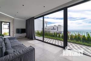 Дом 250м², 2-этажный, участок 6 сот.  
