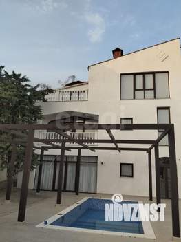 Дом 350м², 2-этажный, участок 4 сот.  