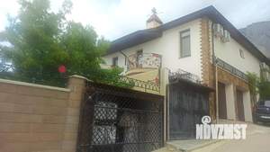 Коттедж 622м&sup2;, 3-этажный, участок 30 сот.  