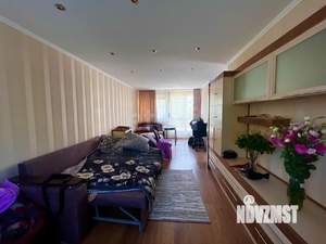 Дом 190м², 3-этажный, участок 4 сот.  
