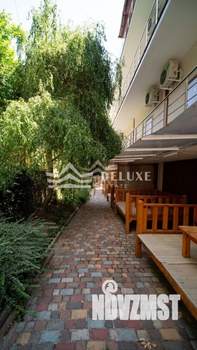 Дом 600м&sup2;, 3-этажный, участок 6 сот.  