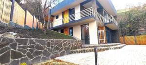 Дом 175м&sup2;, 2-этажный, участок 6 сот.  