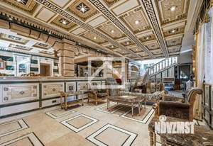 Дом 518м&sup2;, 4-этажный, участок 42 сот.  