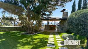 Дом 336м², 3-этажный, участок 29 сот.  