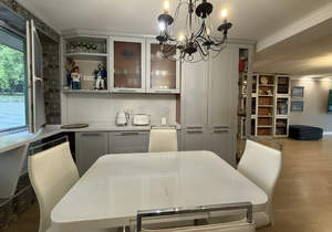 Дом 275м², 4-этажный, участок 2 сот.  