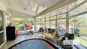 Дом 230м², 3-этажный, участок 22 сот.  