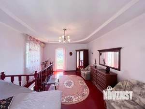 Дом 49м&sup2;, 2-этажный, участок 1 сот.  