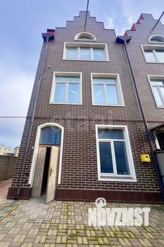 Таунхаус 170м&sup2;, 4-этажный, участок 2 сот.  