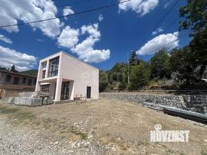 Дом 168м&sup2;, 2-этажный, участок 4 сот.  