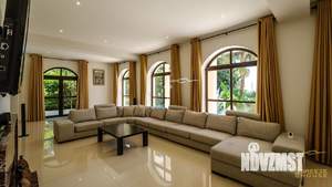 Дом 507м&sup2;, 3-этажный, участок 12 сот.  