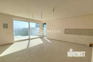 Дом 475м&sup2;, 3-этажный, участок 4 сот.  