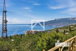 Дом 460м&sup2;, 3-этажный, участок 12 сот.  