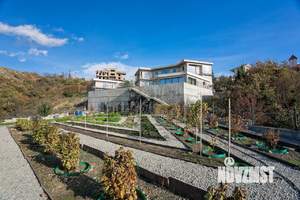 Дом 2150м², 3-этажный, участок 36 сот.  