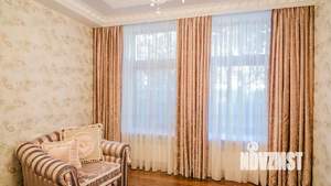 Дом 300м&sup2;, 3-этажный, участок 6 сот.  